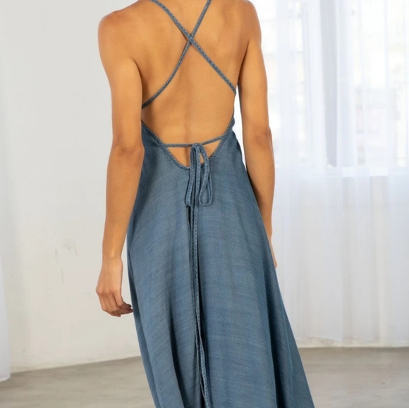 Love Stitch Sharkbite Hem Dress - Picture 5 of 7